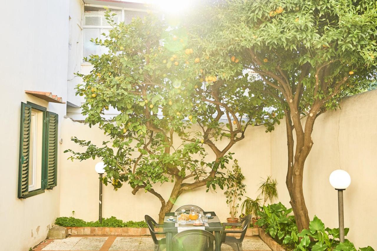 ✦ Garden House In Centro - Free Parking ✦ Leilighet Livorno Eksteriør bilde