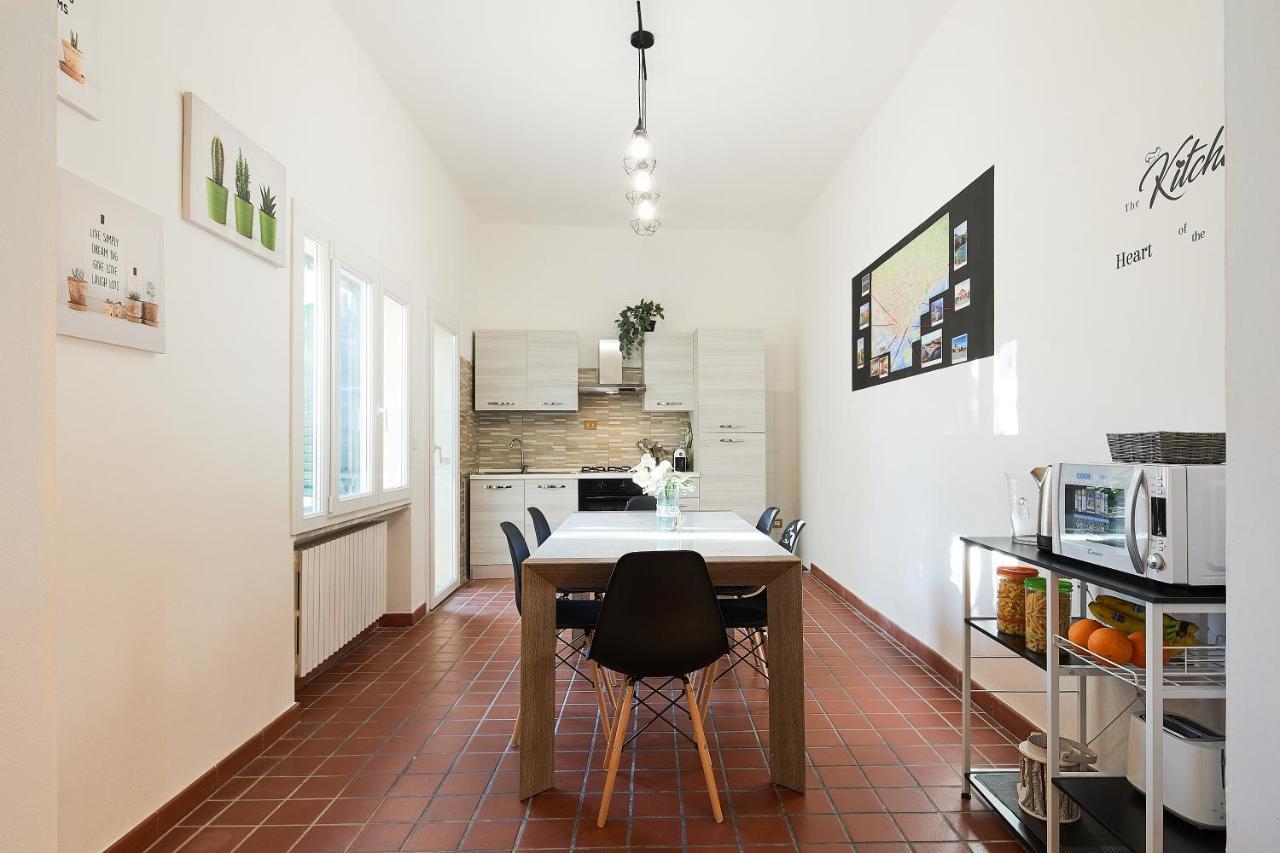 ✦ Garden House In Centro - Free Parking ✦ Leilighet Livorno Eksteriør bilde
